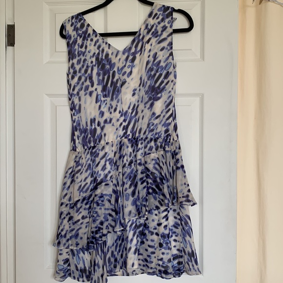 BCBG Maxazria blue and white silk party dress - Picture 4 of 10